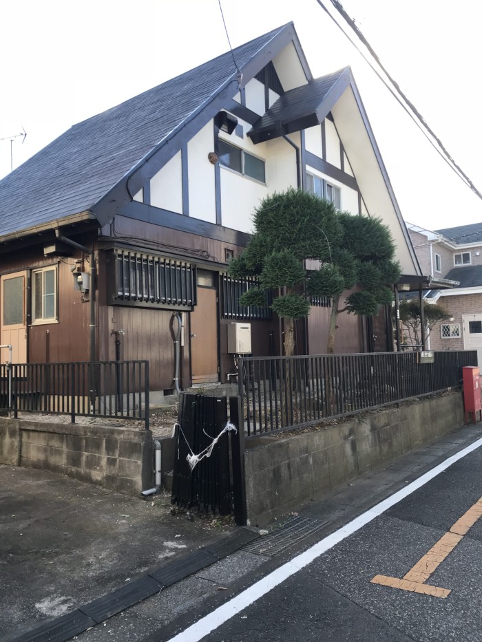 木津川市で日陰と実の掃除に悩む大きな木の伐採｜特殊伐採 奈良・京都南部 - After